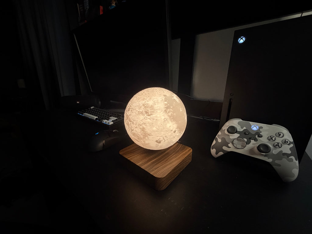 Magnetic Levitating Moon Lamp